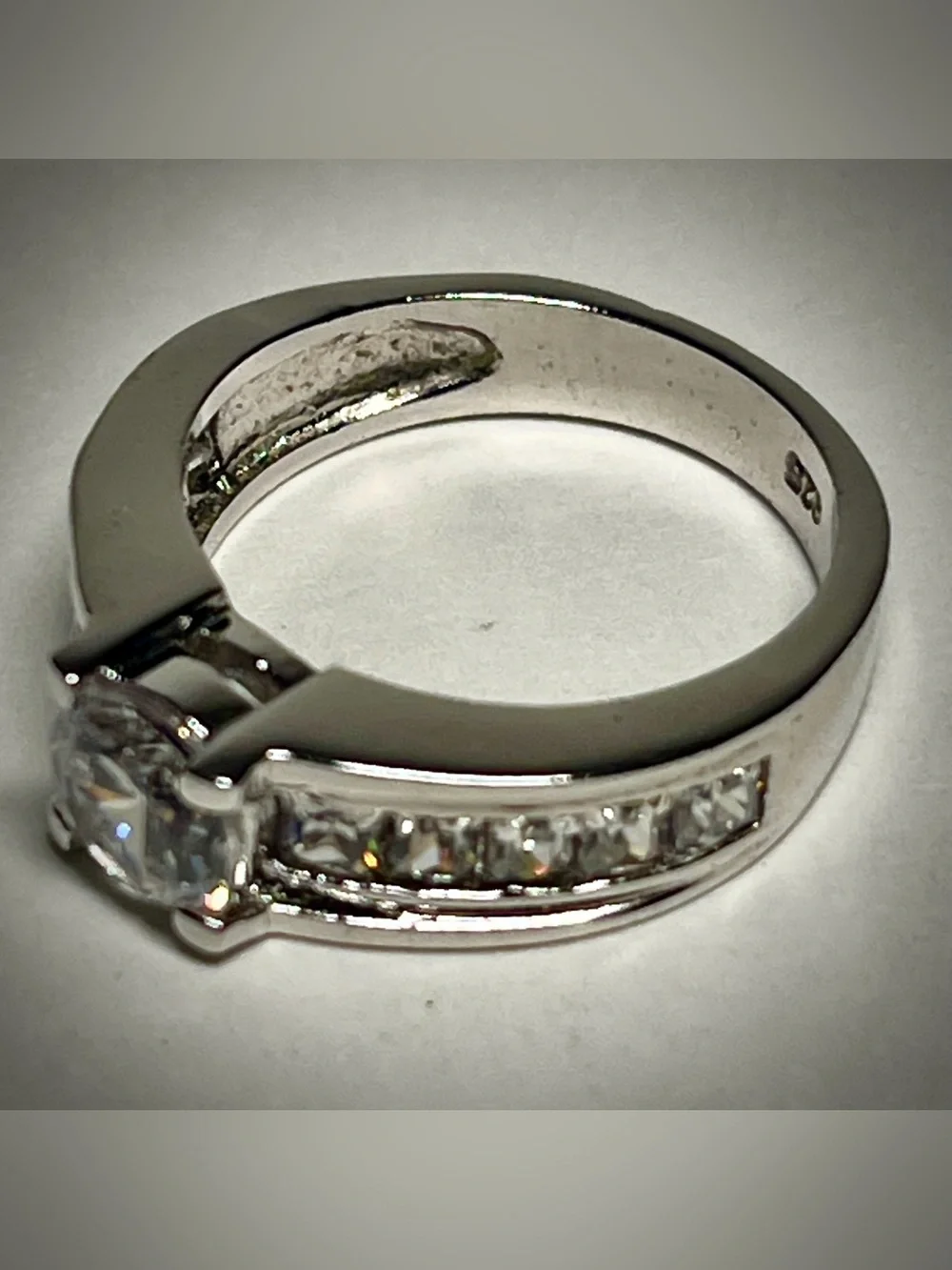 Vintage Cathedral-Style Cubic Zirconia Sterling Silver 925 Mounted Ring | Size 9